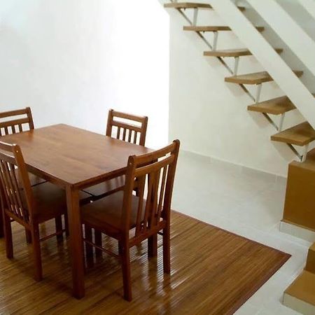 Putra Putri Lodge Kangar Extérieur photo