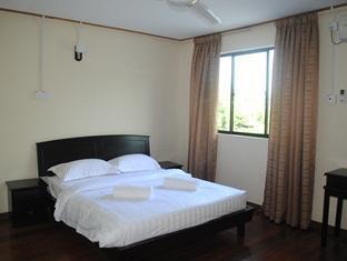 Putra Putri Lodge Kangar Extérieur photo