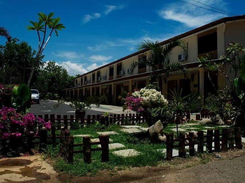 Putra Putri Lodge Kangar Extérieur photo