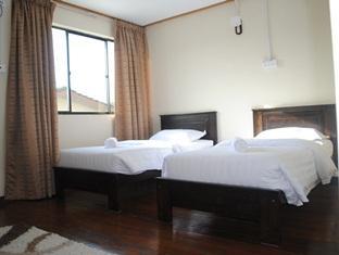 Putra Putri Lodge Kangar Extérieur photo